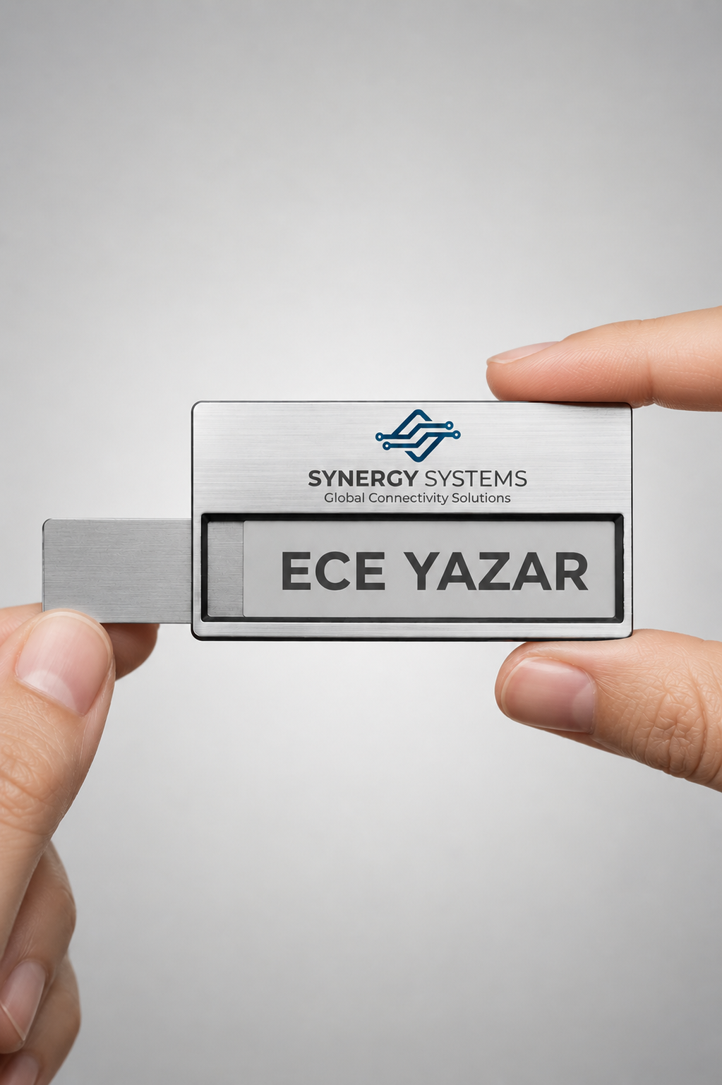 Logo Yaka İsimliği | Logolu ve Kişiye Özel İsimlik - Giftcrea