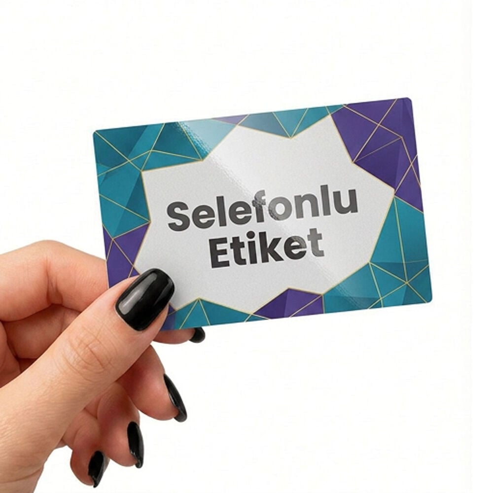 Selefonlu Etiket Baskı | Parlak ve Dayanıklı Ürün Etiketi
