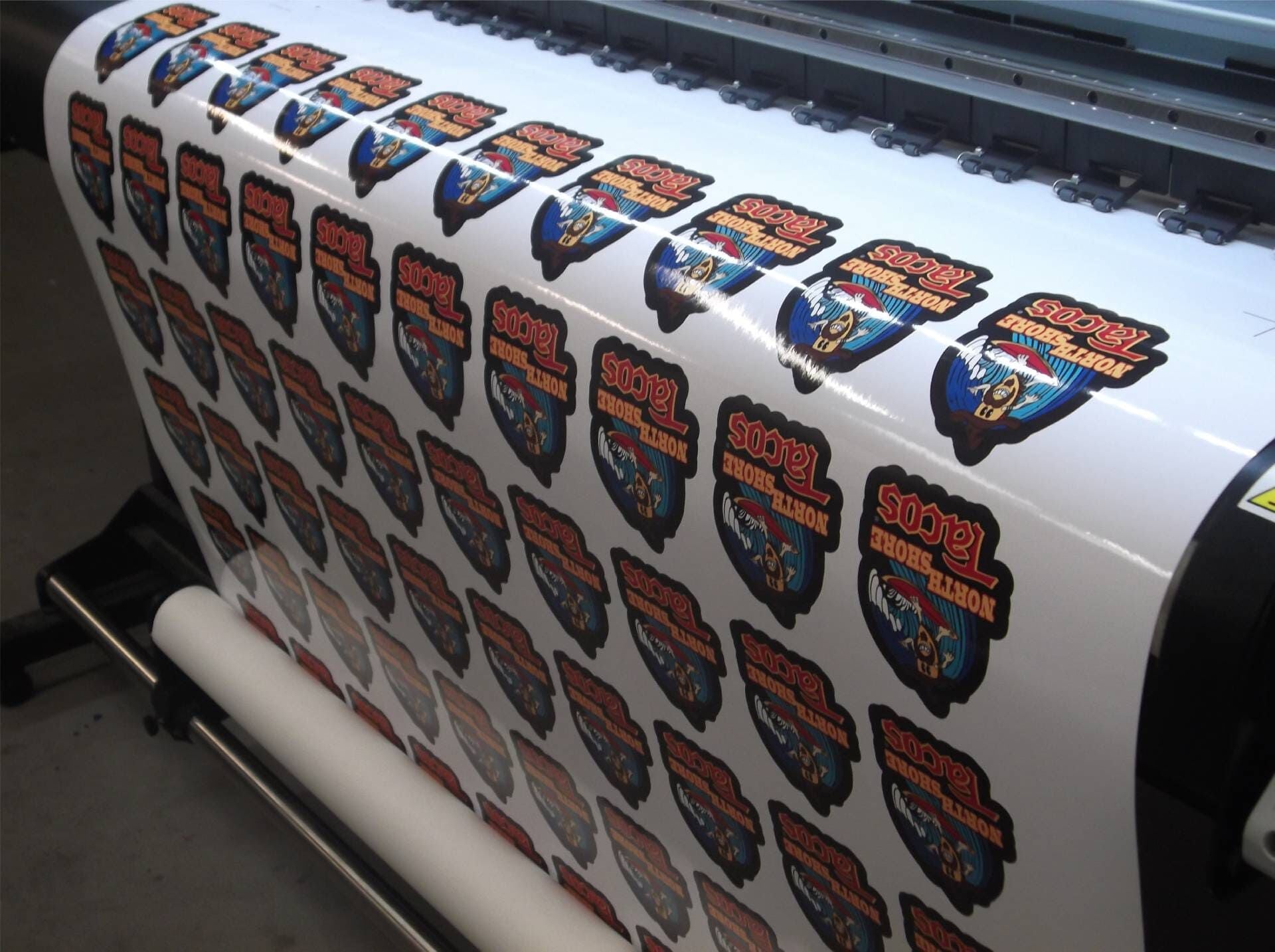 Folyo / Vinyl Etiket Baskı | Suya Dayanıklı Sticker