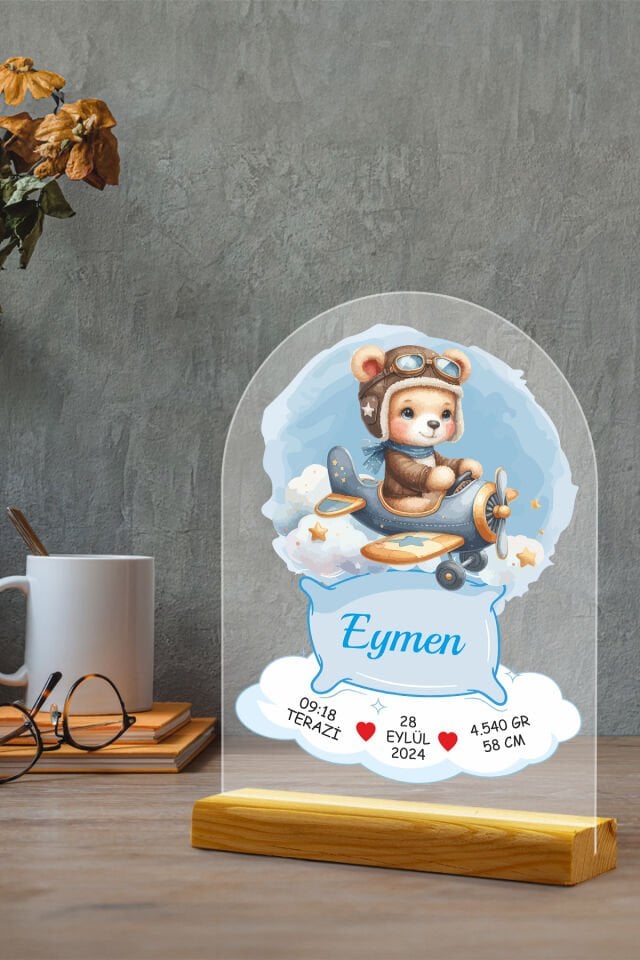 Kişiselleştirilebilir Yenidoğan Bebek Doğum Bilgileri Tablosu – Özel Tasarım Uçaklı Model Erkek