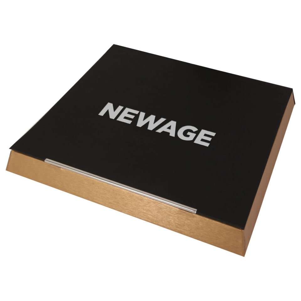 ÇINAR MIKNATISLI KUTU (25X27X2 CM) Gümüş