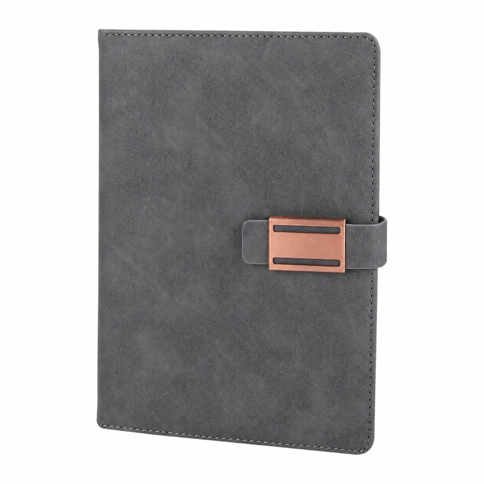 AKINCI SİYAH TARİHSİZ DEFTER Kırmızı - 15x21 CM