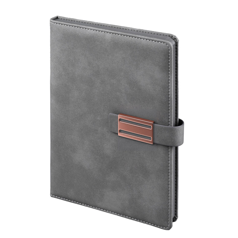 AKINCI SİYAH TARİHSİZ DEFTER Siyah - 15x21 CM