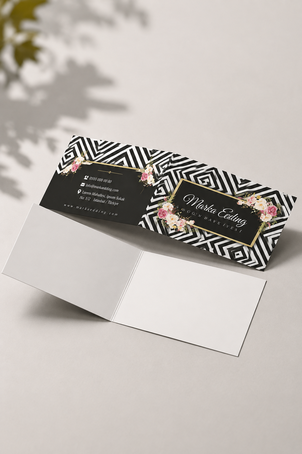 Katlamalı Kartvizit Modelleri | HD Baskı & Premium Kağıt Seçenekleri - Giftcrea 6x9 cm - Dikey